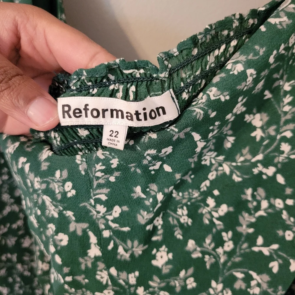 Reformation Cammi Forest Green Plus Size Dress. Dainty Floral Pattern. Size 22 - Picture 11 of 12